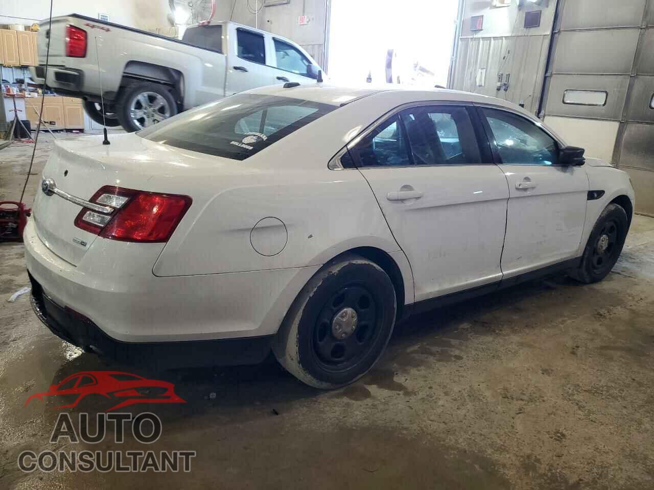 FORD TAURUS 2016 - 1FAHP2MKXGG105433