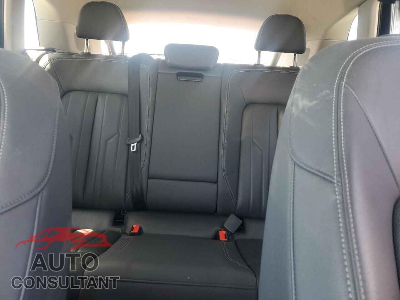 AUDI E-TRON 2023 - WA1LAAGE8PB008244
