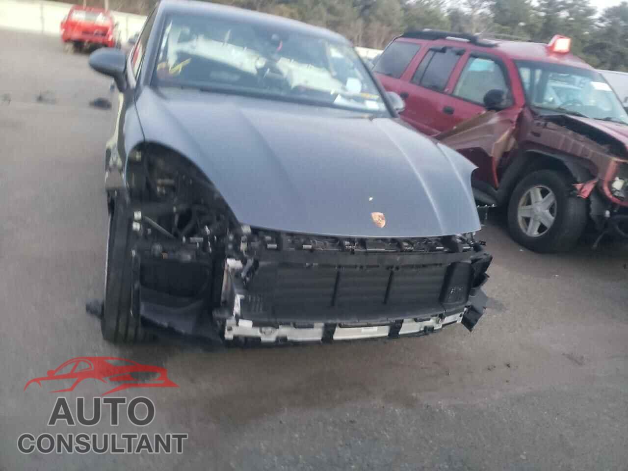 PORSCHE CAYENNE 2020 - WP1AE2AY4LDA22388