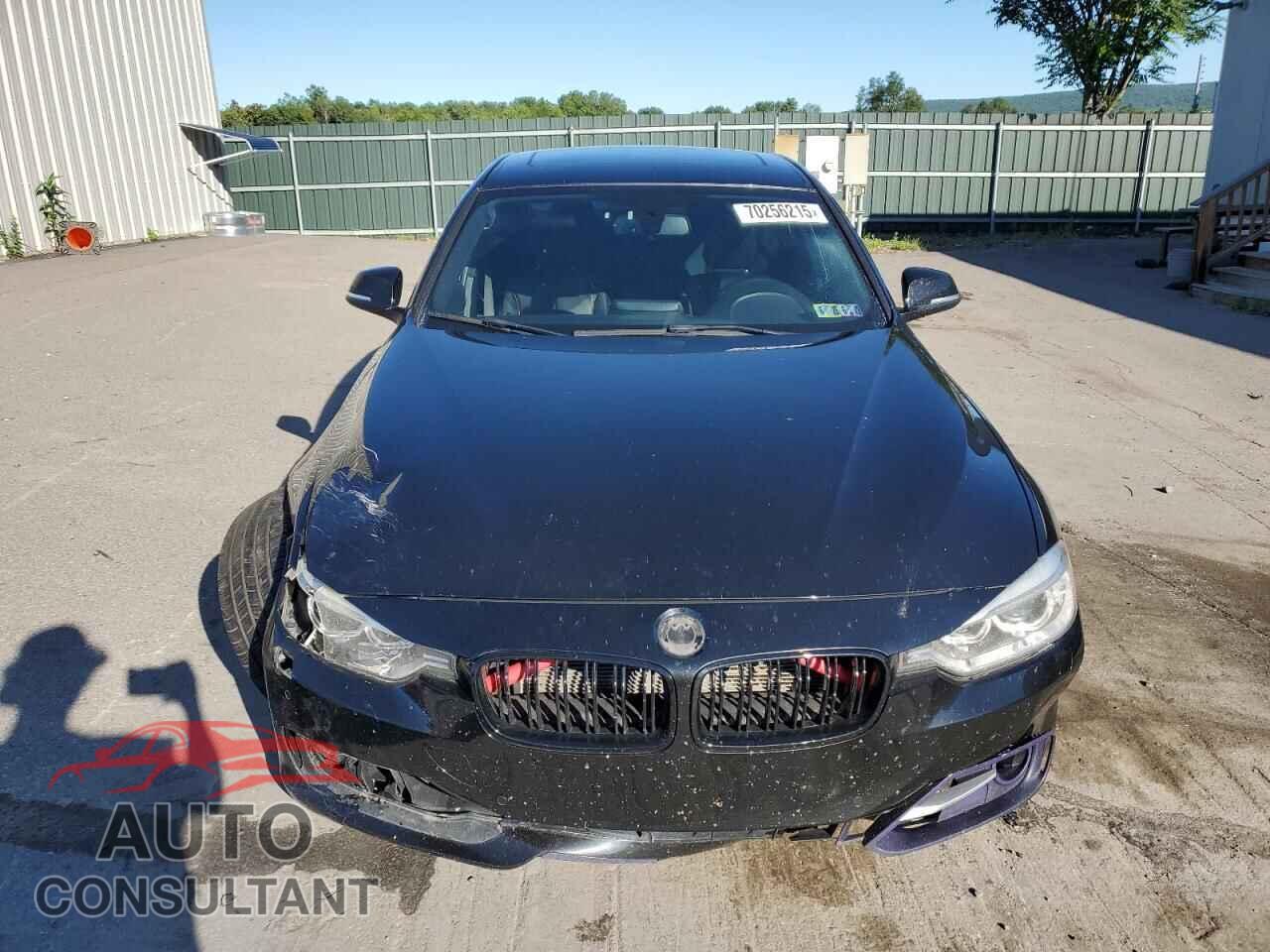 BMW 3 SERIES 2013 - WBA3B9C53DF586728