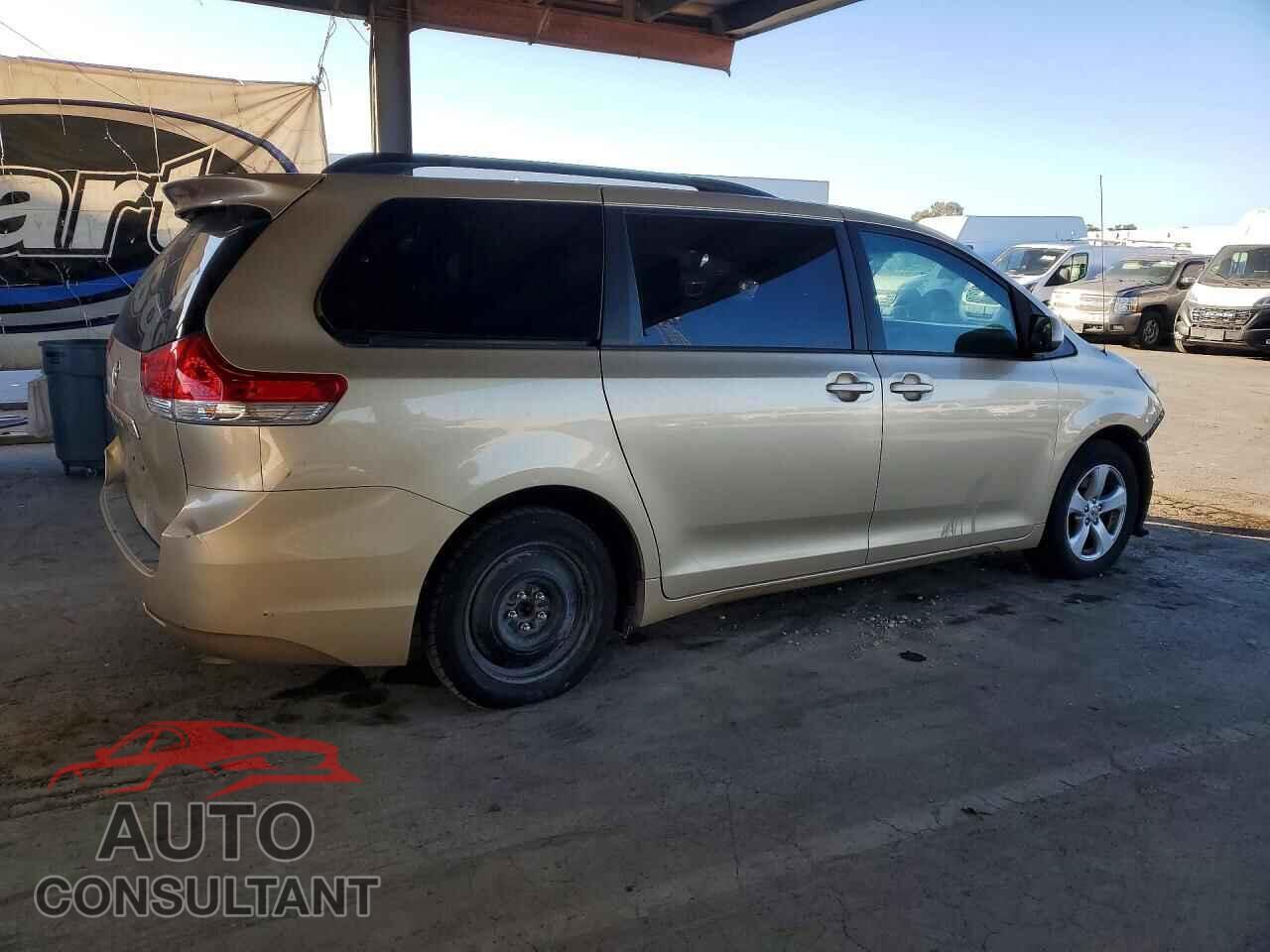 TOYOTA SIENNA 2011 - 5TDKK3DC3BS034345