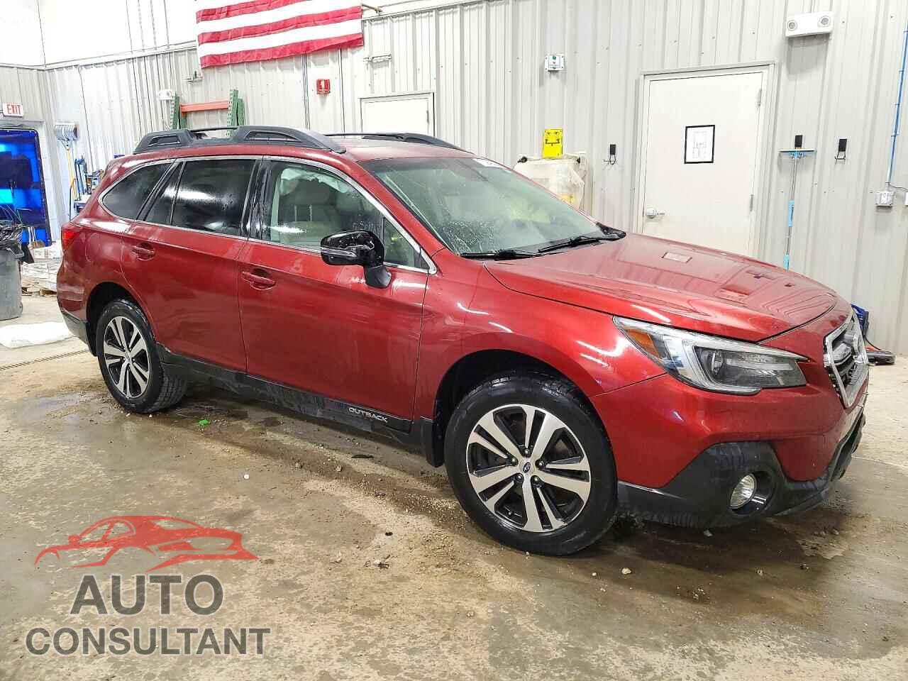 SUBARU OUTBACK 2018 - 4S4BSANC7J3329415