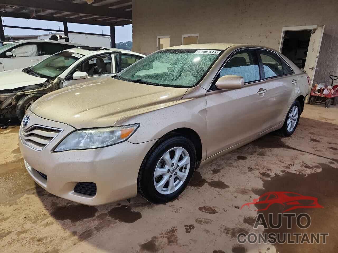TOYOTA CAMRY 2011 - 4T1BF3EK2BU694331
