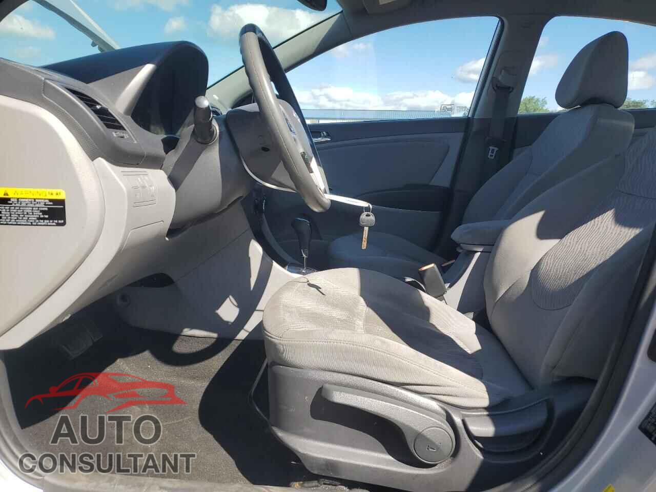 HYUNDAI ACCENT 2013 - KMHCU4AE9DU576361