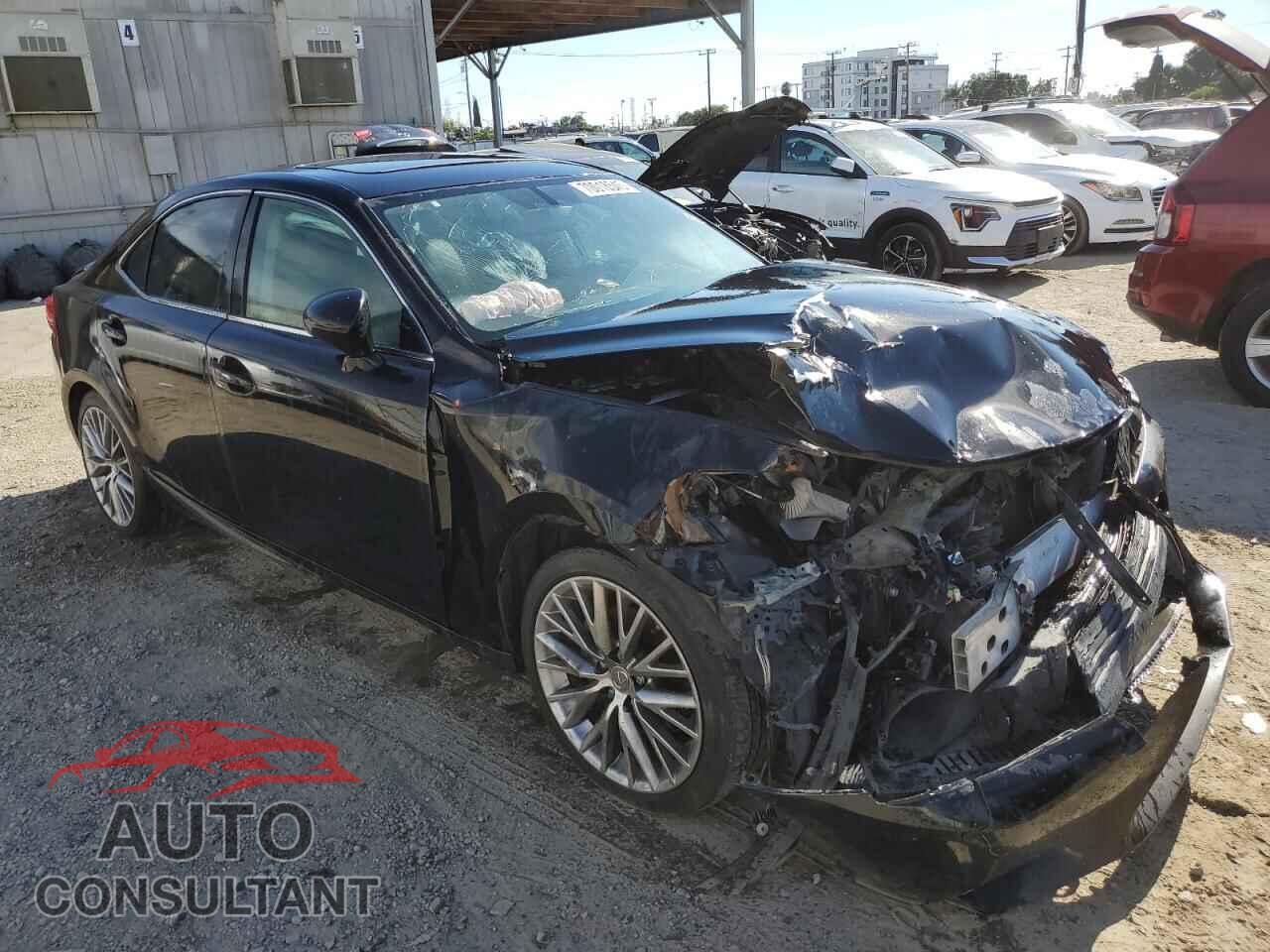 LEXUS IS 2015 - JTHBF1D29F5050902