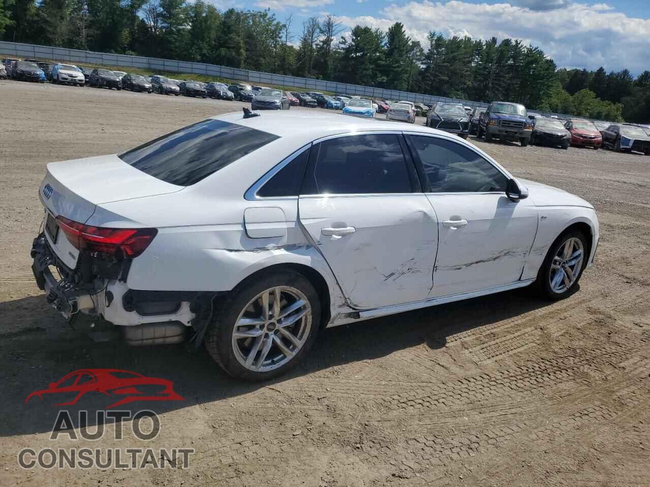 AUDI A4 2021 - WAUDAAF44MN005996