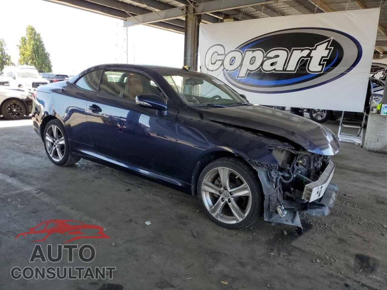 LEXUS IS 2014 - JTHFF2C21E2529405