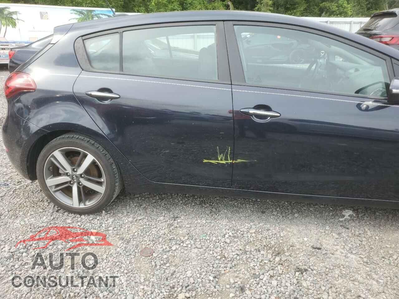 KIA FORTE 2017 - KNAFX5A89H5727057