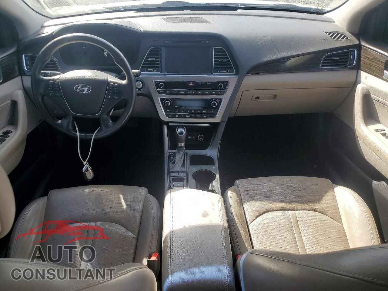 HYUNDAI SONATA 2016 - KMHE34L14GA030675
