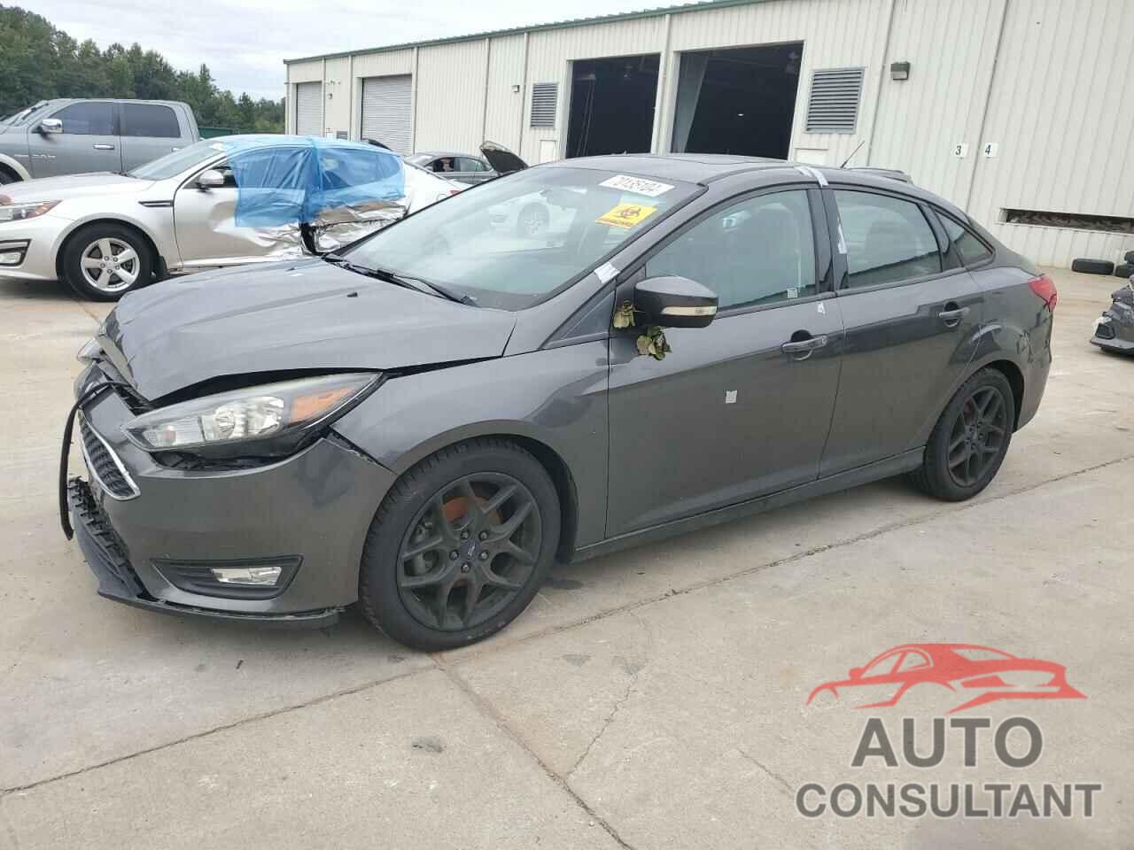 FORD FOCUS 2016 - 1FADP3F22GL393411