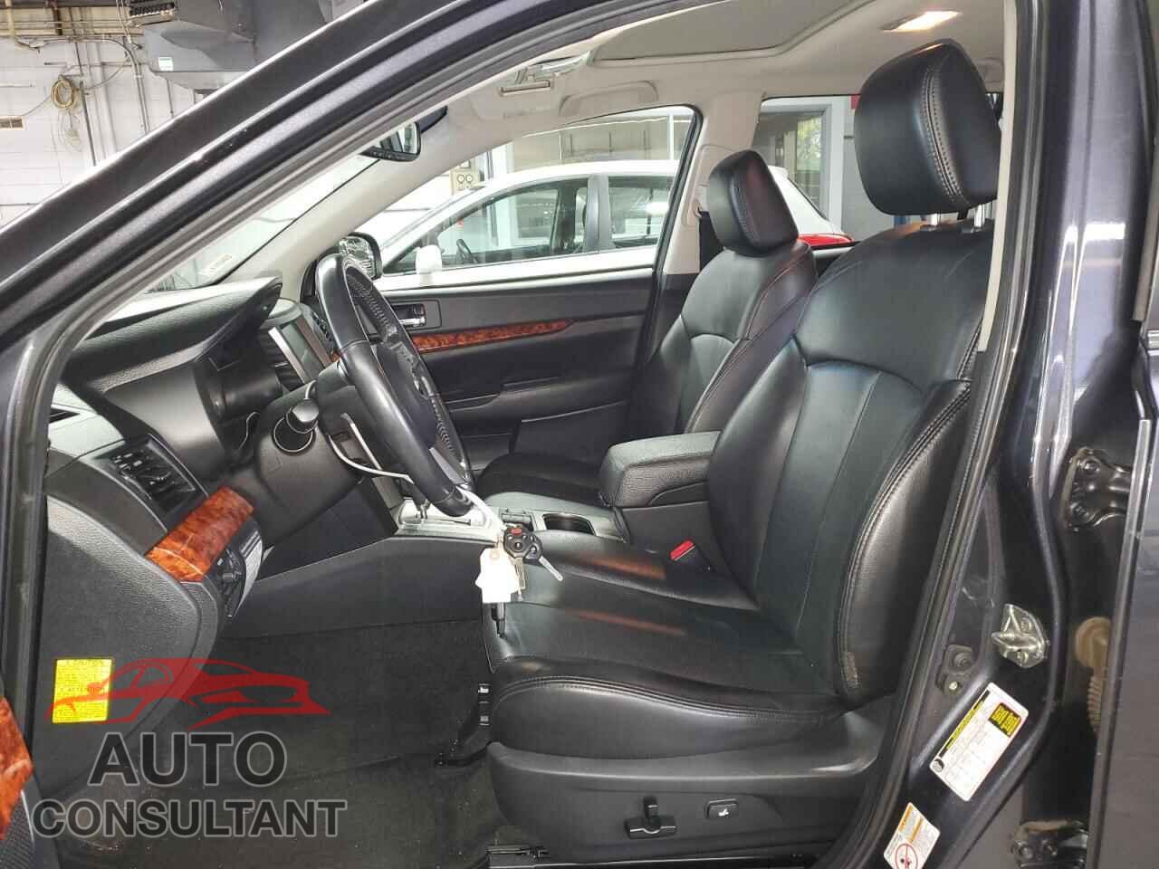 SUBARU OUTBACK 2011 - 4S4BRDLC9B2368689