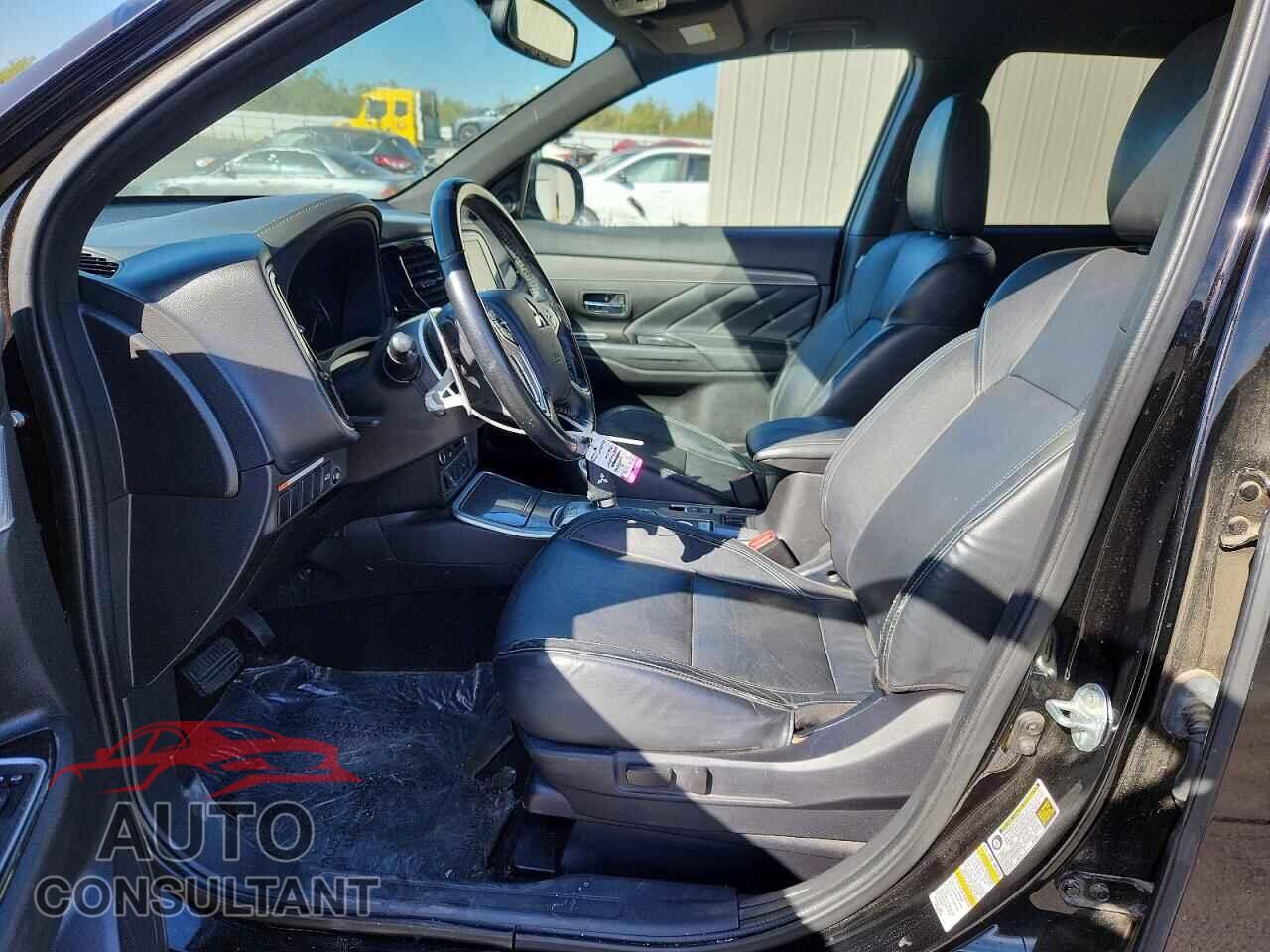 MITSUBISHI OUTLANDER 2019 - JA4J24A59KZ038528