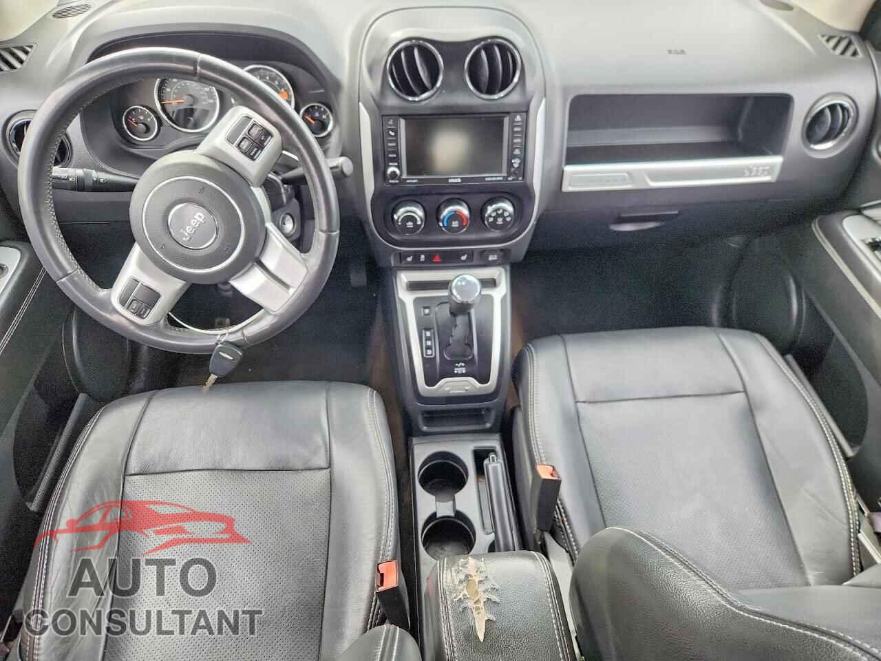 JEEP COMPASS 2015 - 1C4NJDEB0FD370869