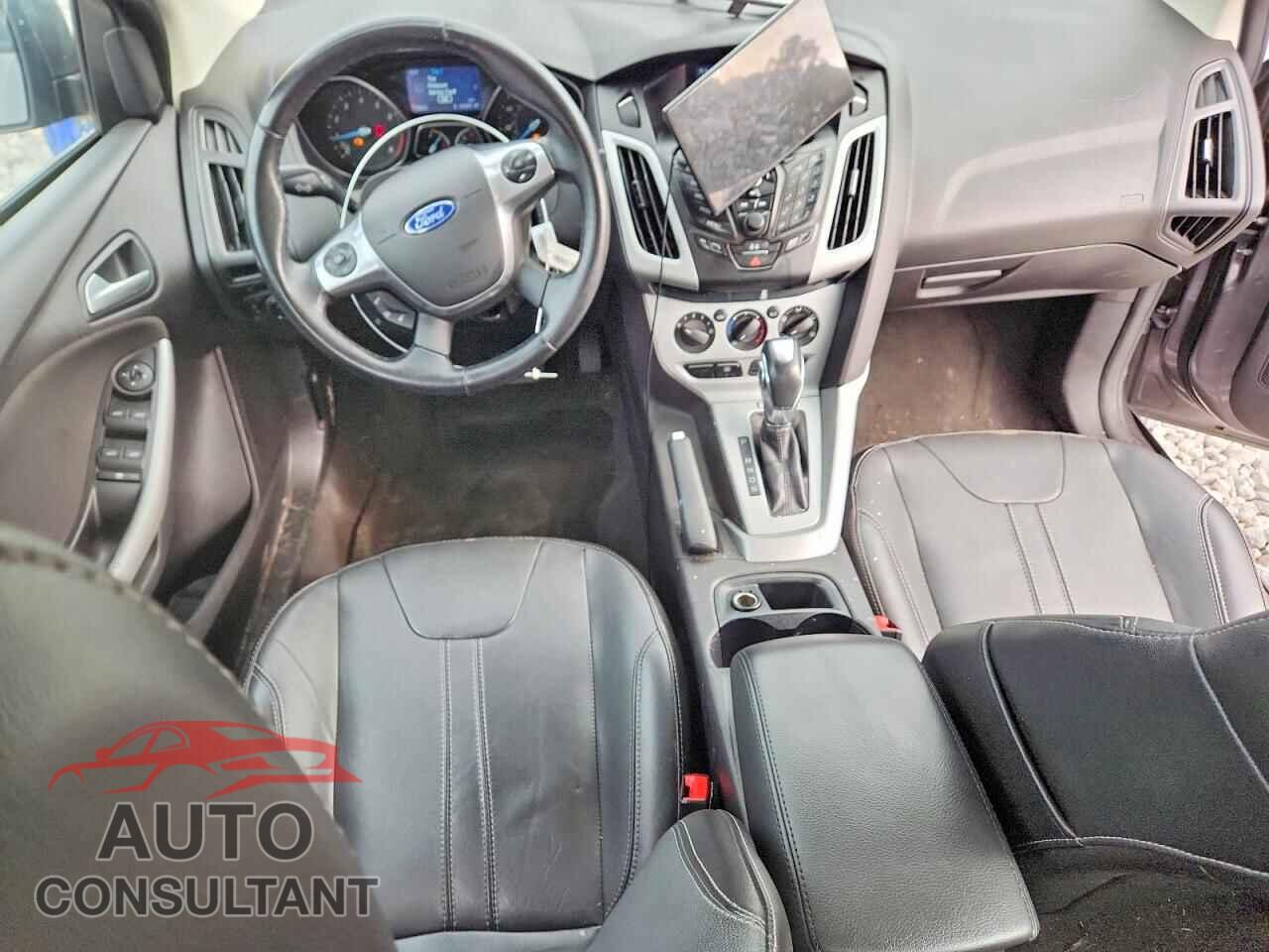 FORD FOCUS 2014 - 1FADP3F2XEL357575