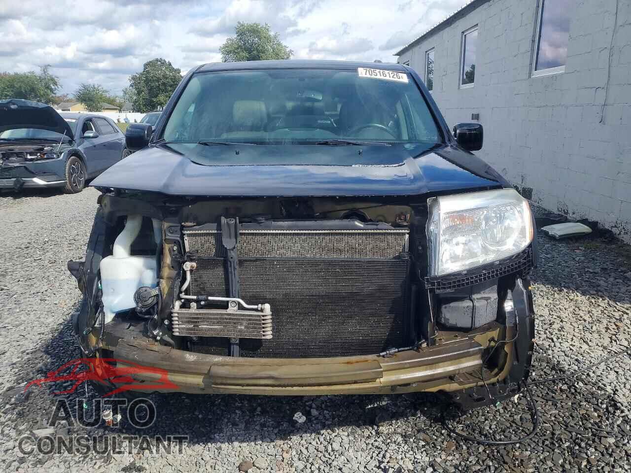 HONDA PILOT 2013 - 5FNYF4H53DB025345