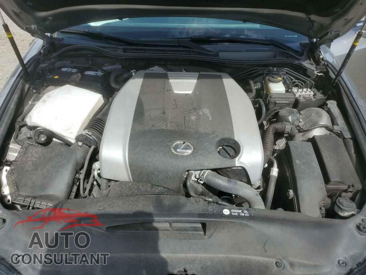LEXUS IS 2017 - JTHBE1D25H5030104