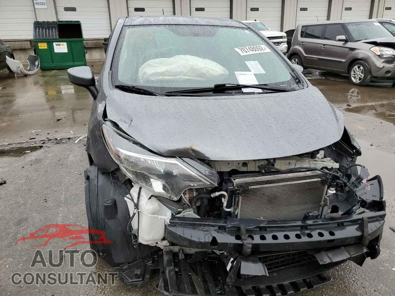 NISSAN VERSA 2017 - 3N1CE2CP4HL372056