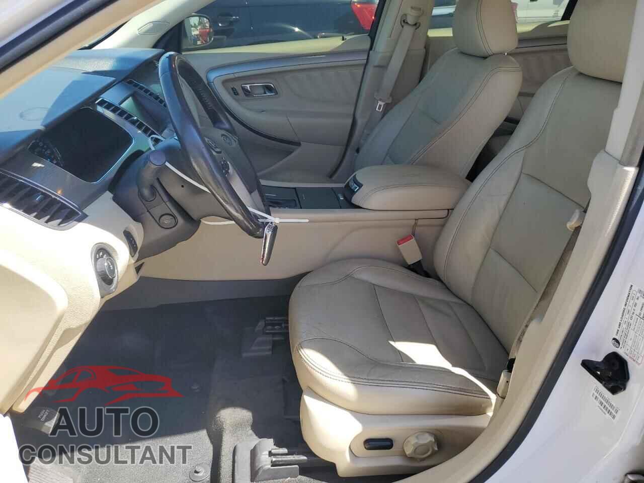 FORD TAURUS 2013 - 1FAHP2E84DG181146