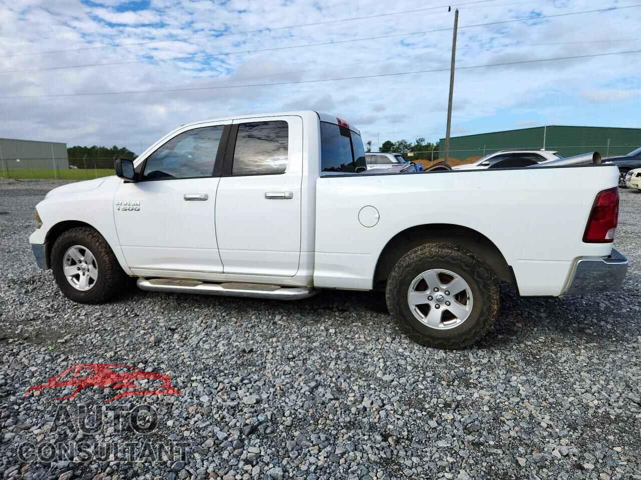 DODGE RAM 1500 2011 - 1D7RB1GP5BS508004