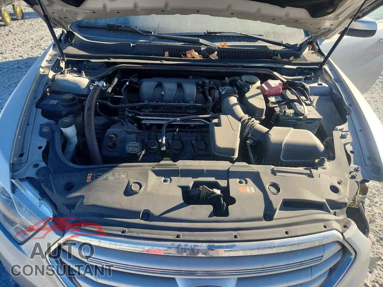 FORD TAURUS 2015 - 1FAHP2E8XFG209535