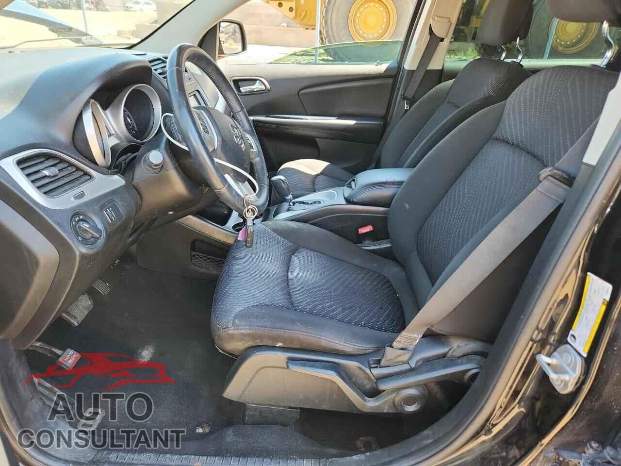 DODGE JOURNEY 2015 - 3C4PDCAB1FT699624