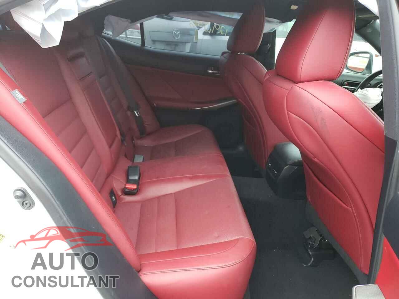 LEXUS IS 2016 - JTHBA1D2XG5004236