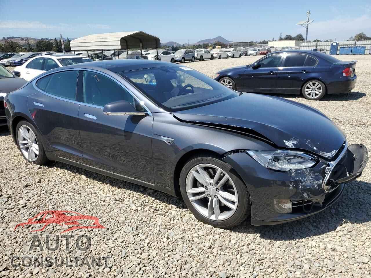 TESLA MODEL S 2016 - 5YJSA1E27GF122291