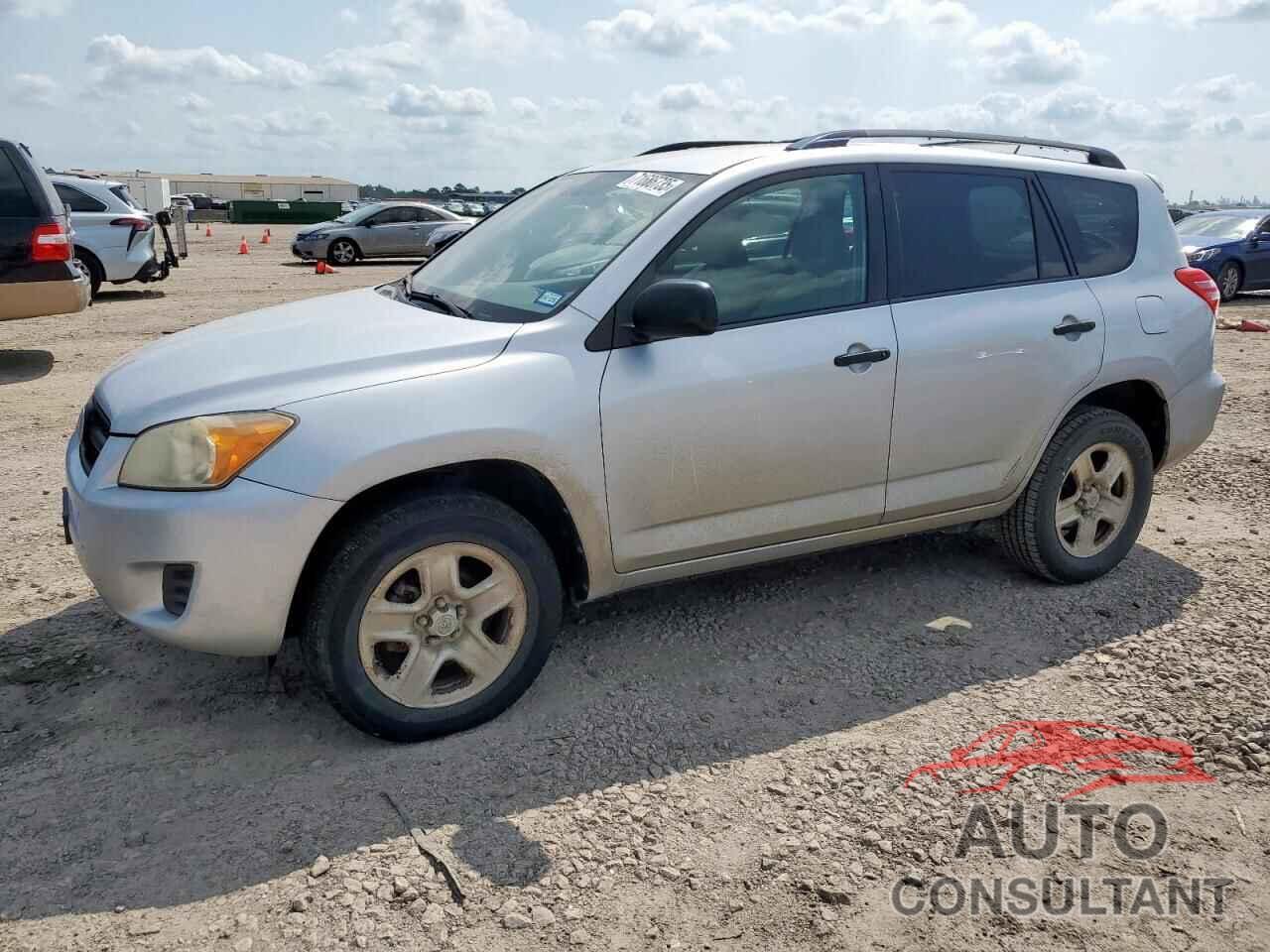 TOYOTA RAV4 2009 - JTMBF33V99D010337