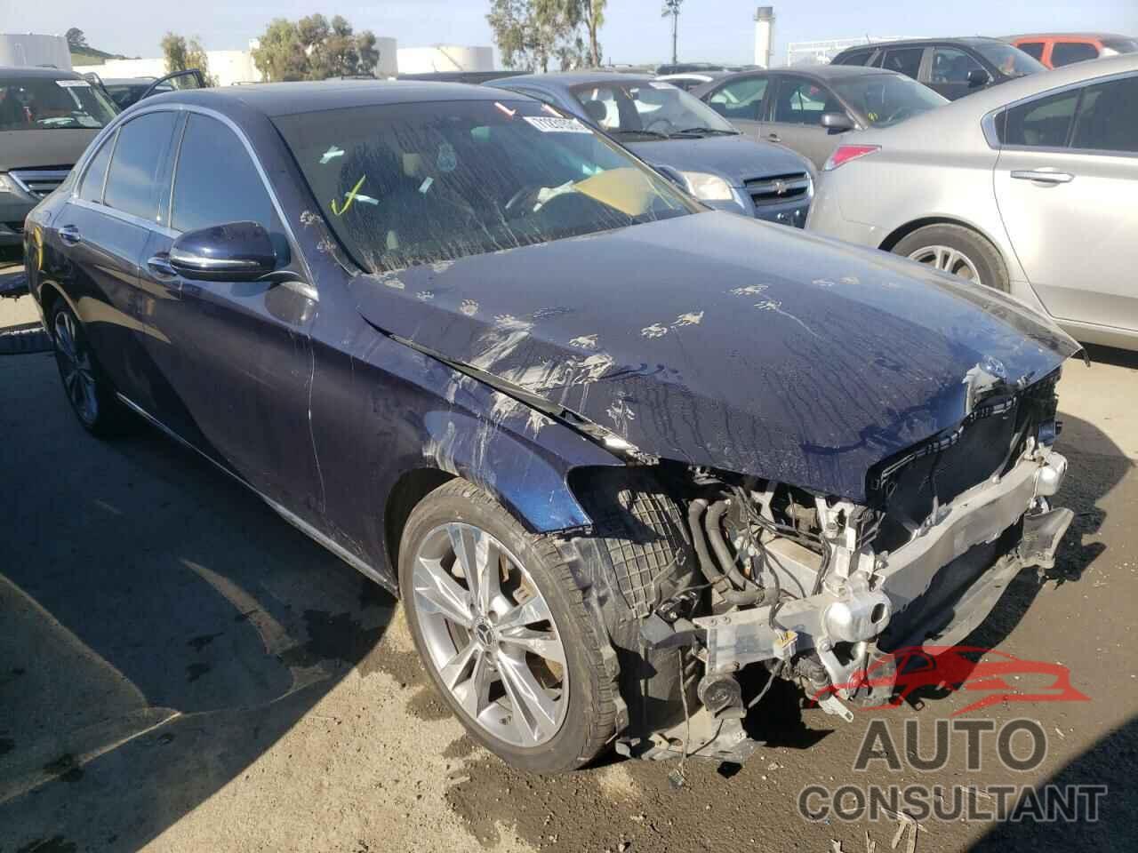 MERCEDES-BENZ C-CLASS 2018 - 55SWF4JB7JU257562