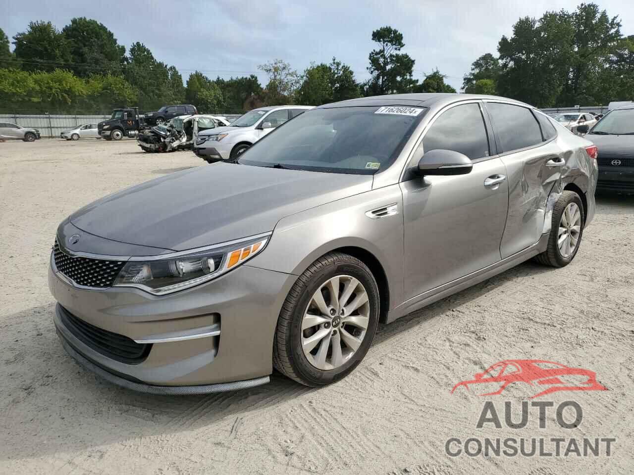 KIA OPTIMA 2018 - 5XXGU4L33JG272199