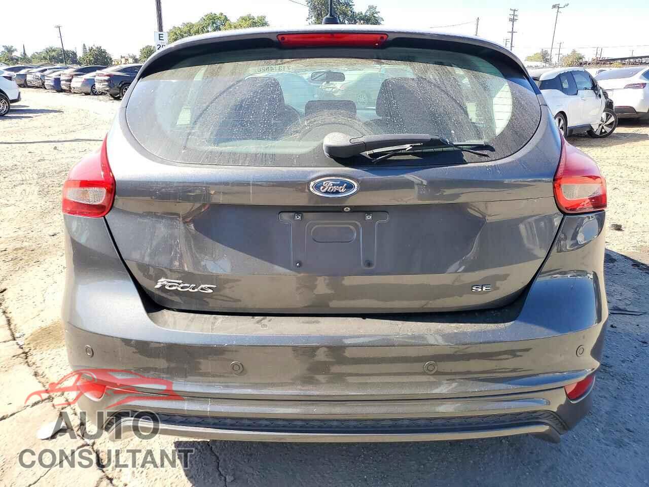 FORD FOCUS 2016 - 1FADP3K2XGL405603