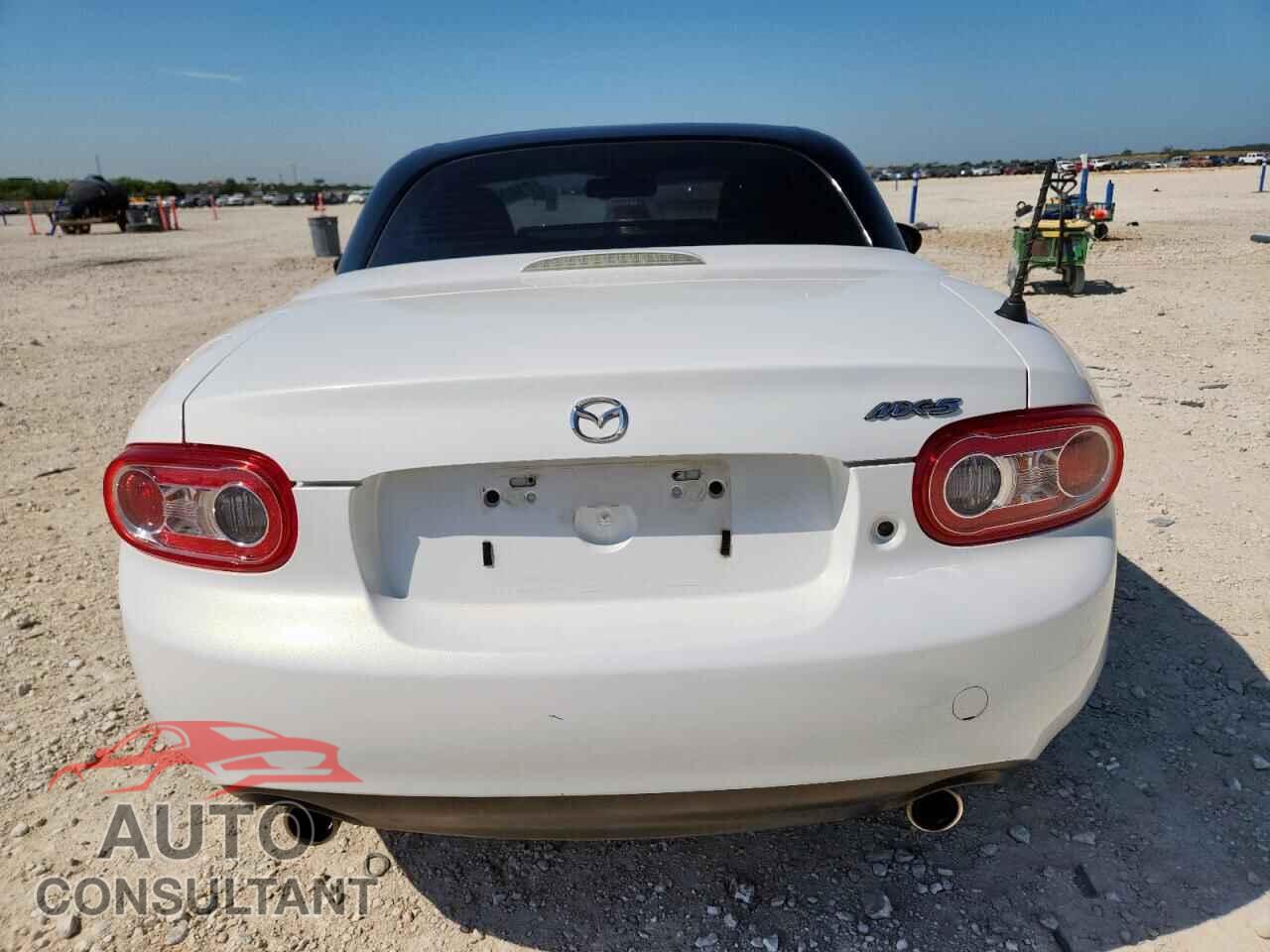 MAZDA MX5 2015 - JM1NC2MF0F0242366