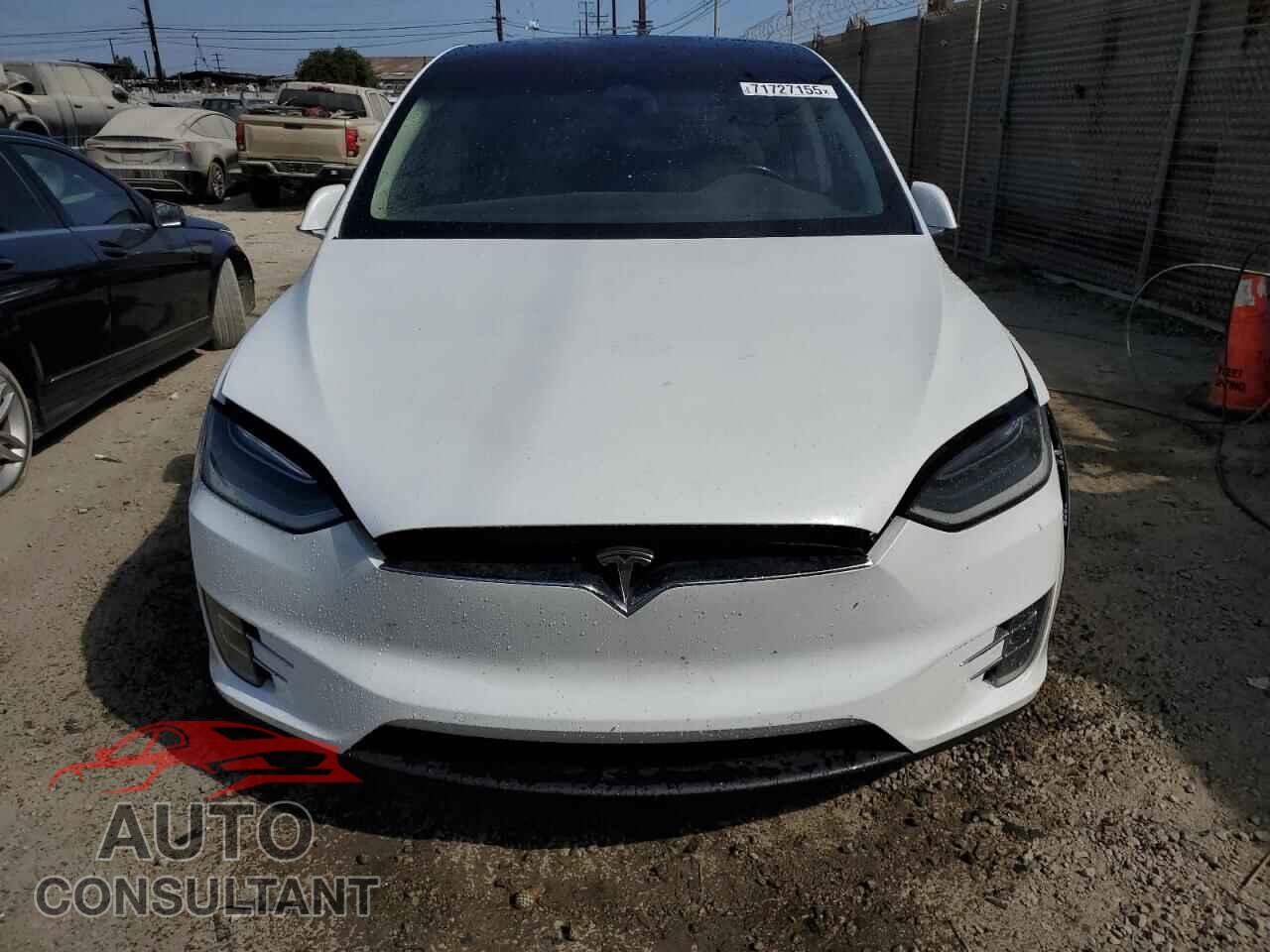 TESLA MODEL X 2017 - 5YJXCBE2XHF042040