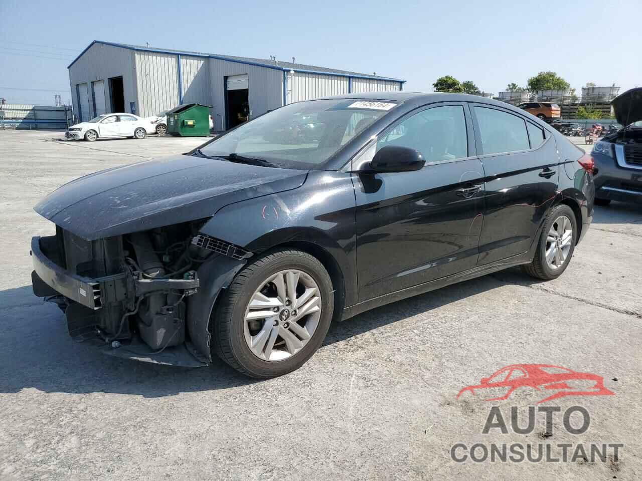 HYUNDAI ELANTRA 2019 - KMHD84LF8KU784131