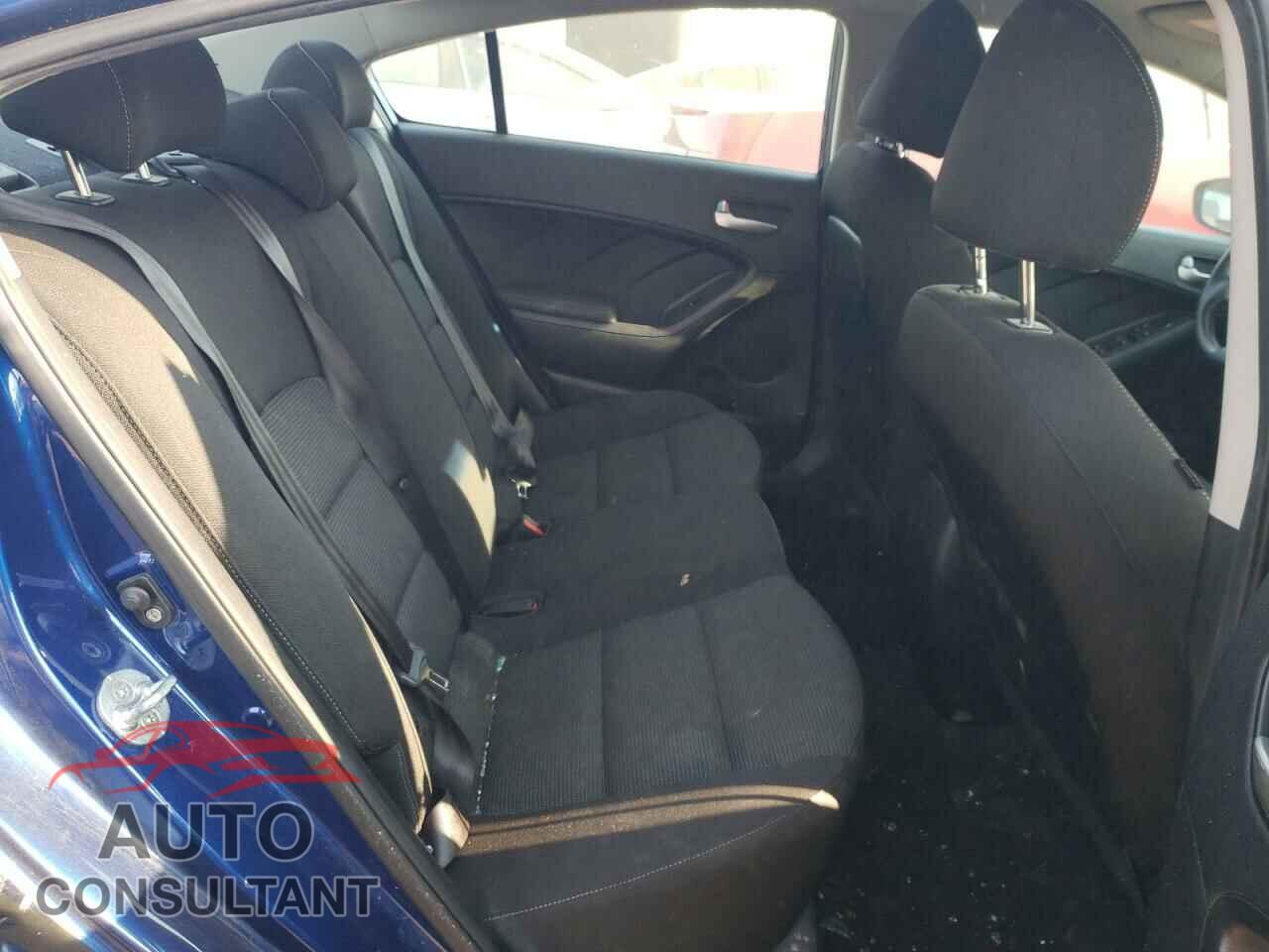 KIA FORTE 2017 - 3KPFK4A70HE134503