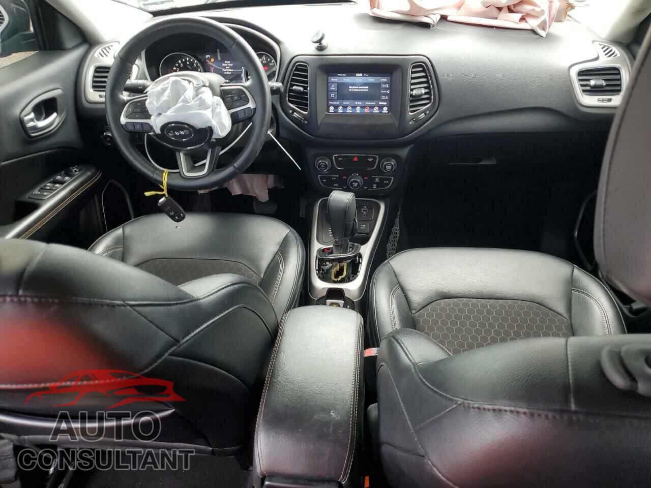JEEP COMPASS 2017 - 3C4NJDBB2HT639732
