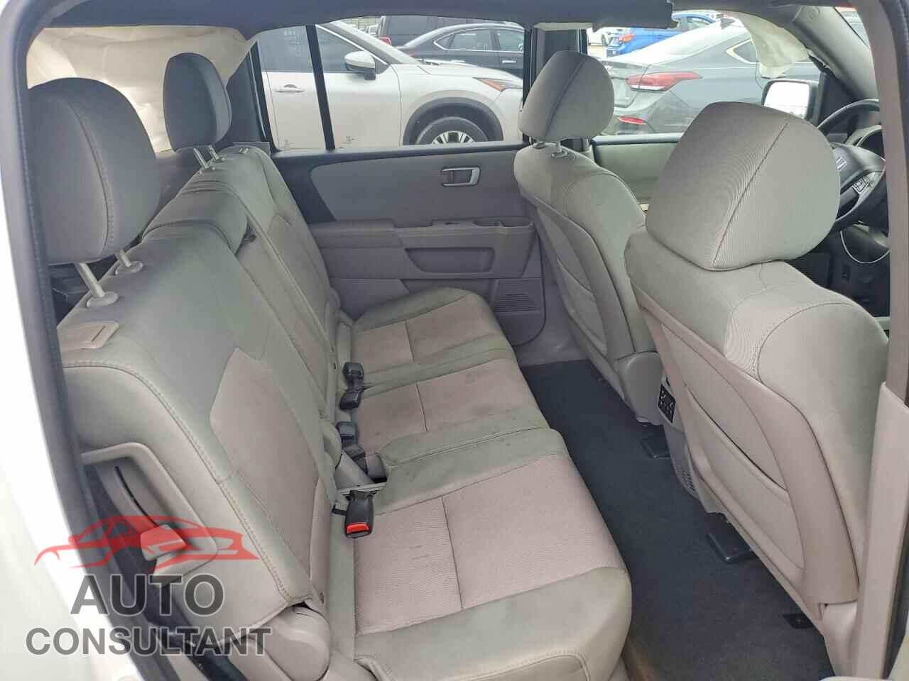 HONDA PILOT 2015 - 5FNYF3H38FB012246