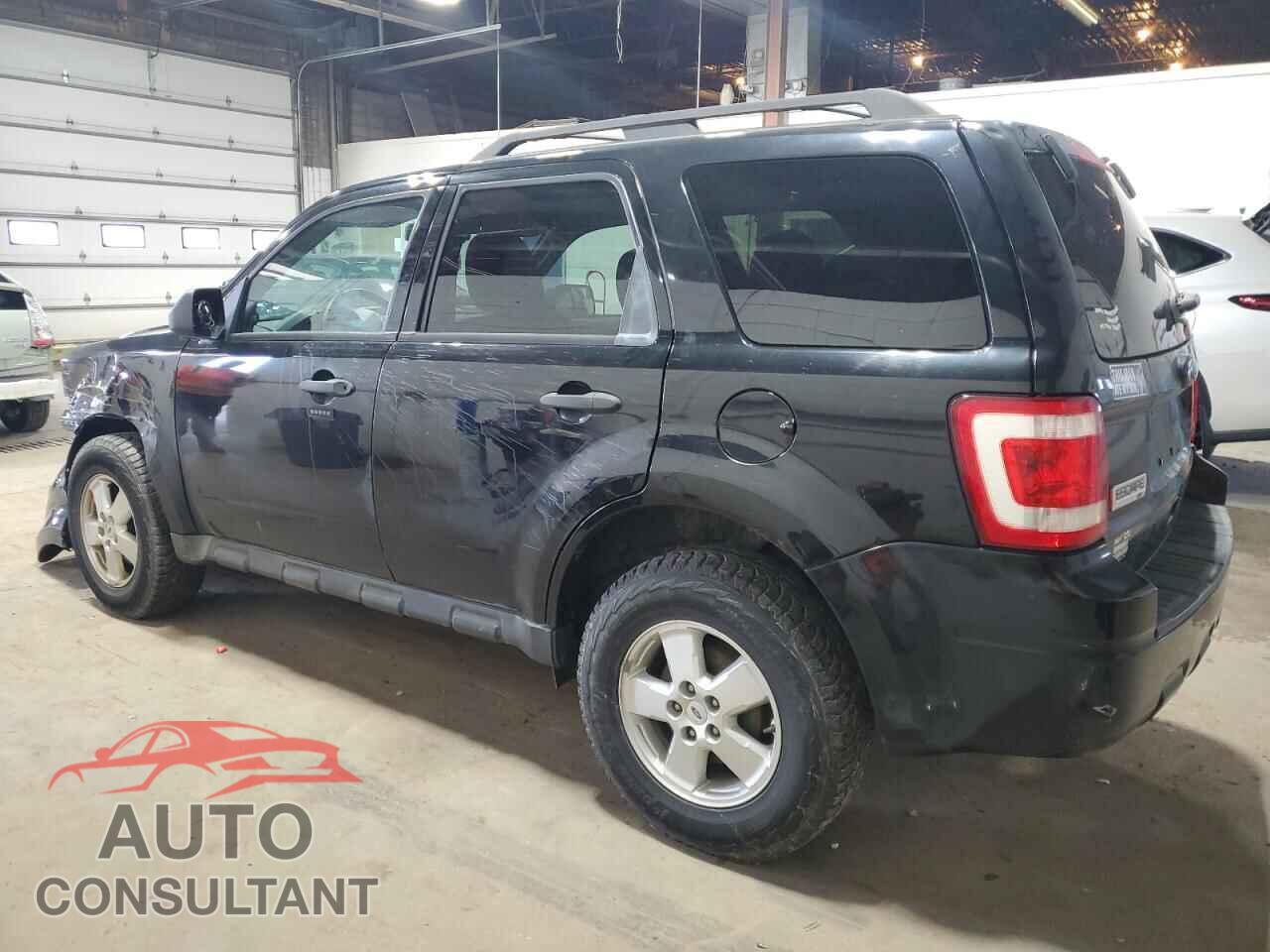 FORD ESCAPE 2010 - 1FMCU9DG3AKC63131