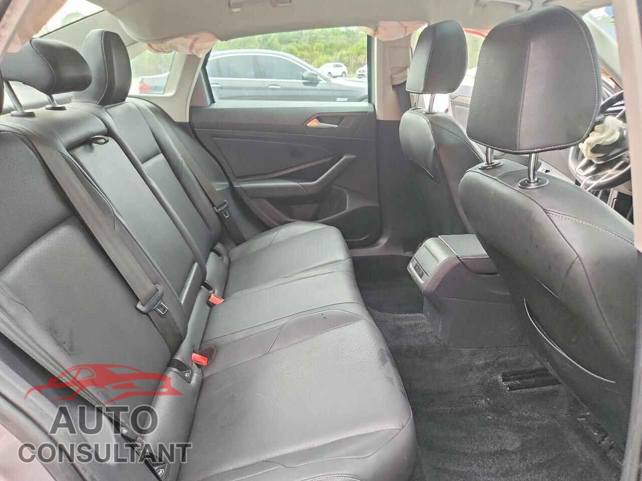 VOLKSWAGEN JETTA 2020 - 3VWEB7BU3LM065951