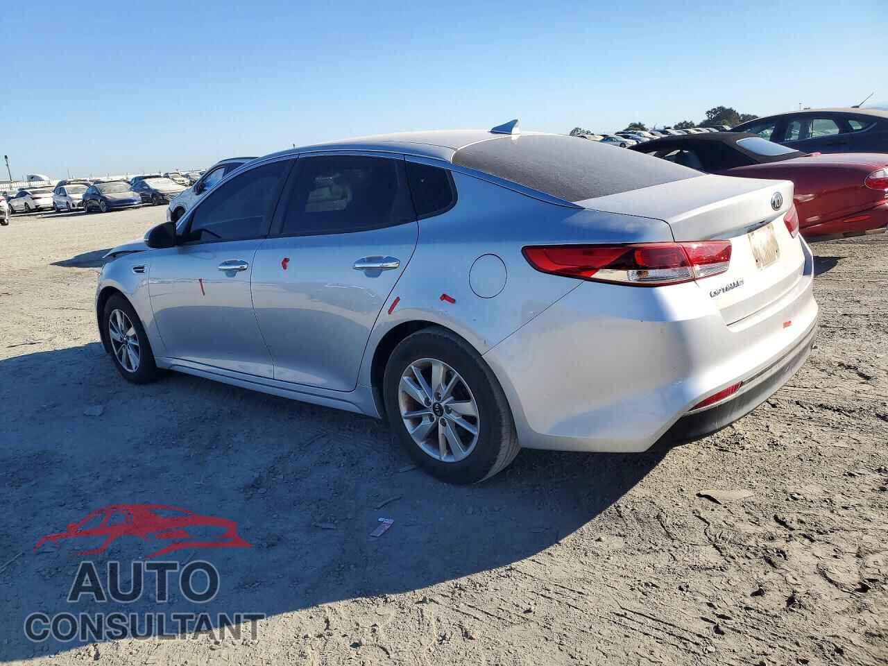 KIA OPTIMA 2017 - KNAGT4L38H5172663