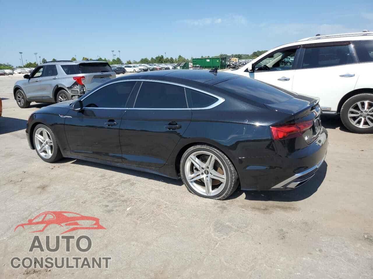 AUDI A5 2022 - WAUDACF52NA006724