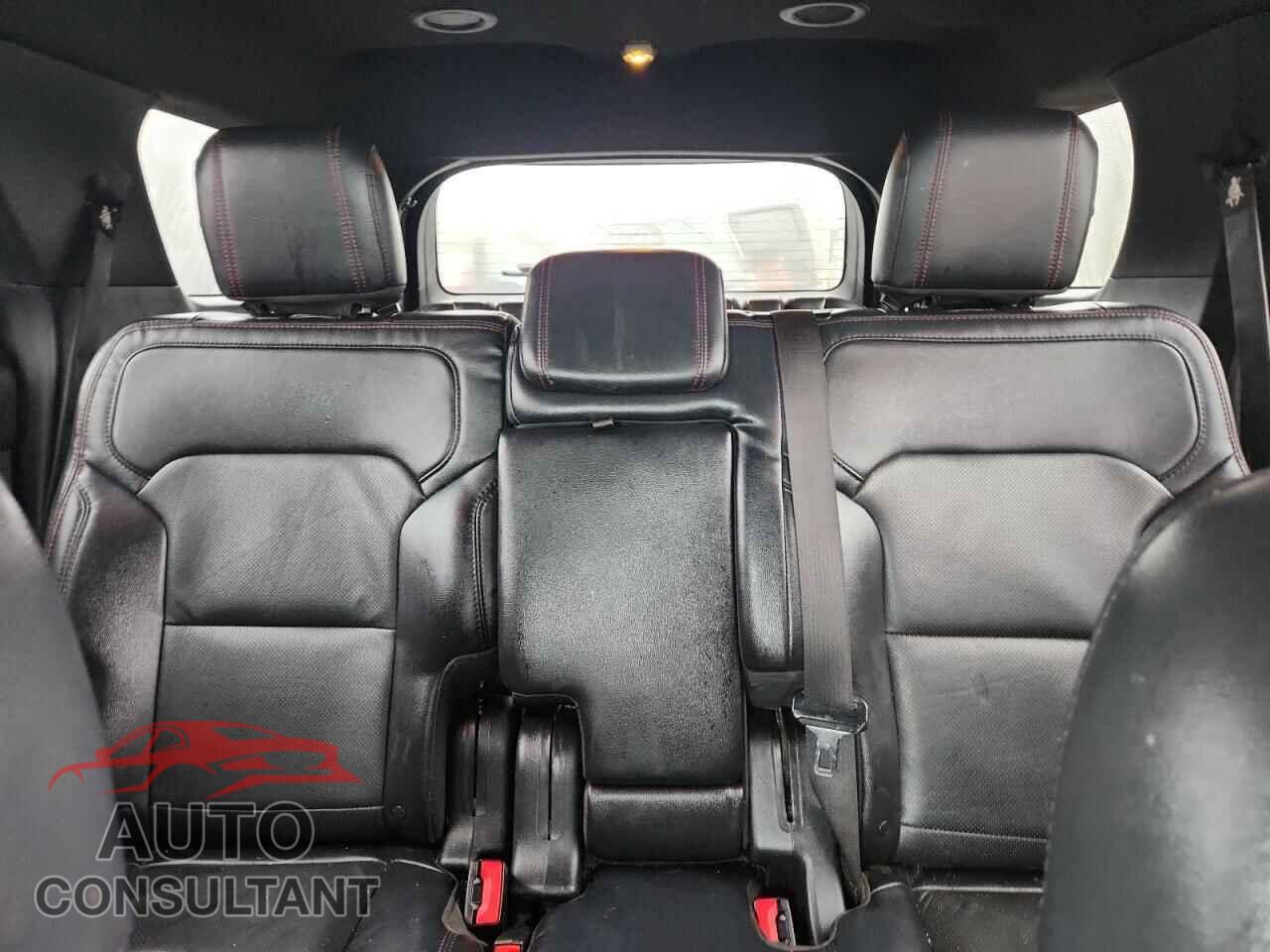 FORD EXPLORER 2017 - 1FM5K8GT7HGE08928