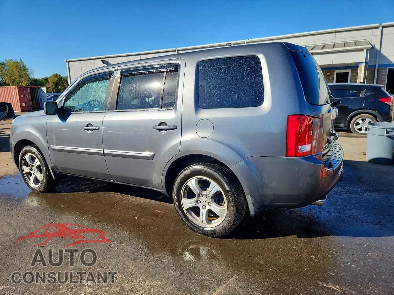 HONDA PILOT 2012 - 5FNYF4H58CB042320