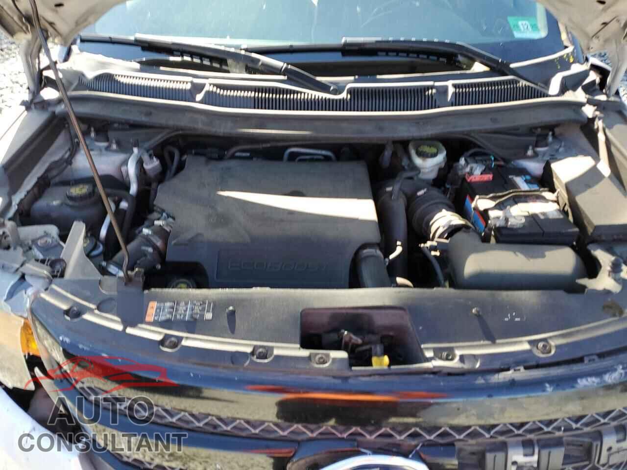 FORD EXPLORER 2015 - 1FM5K8GT2FGA17053