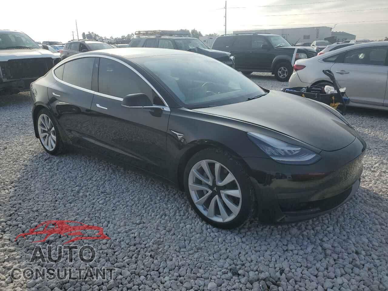 TESLA MODEL 3 2020 - 5YJ3E1EA4LF784372