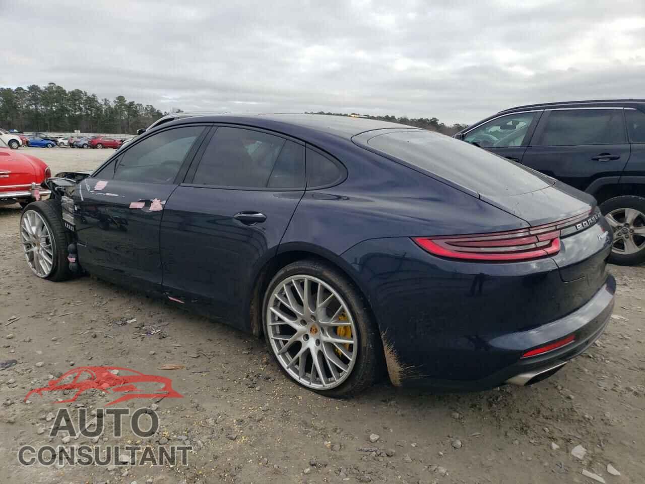 PORSCHE PANAMERA 2018 - WP0AA2A72JL112310