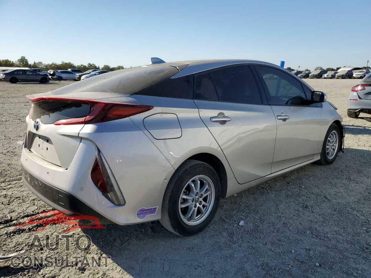 TOYOTA PRIUS 2017 - JTDKARFP8H3055286