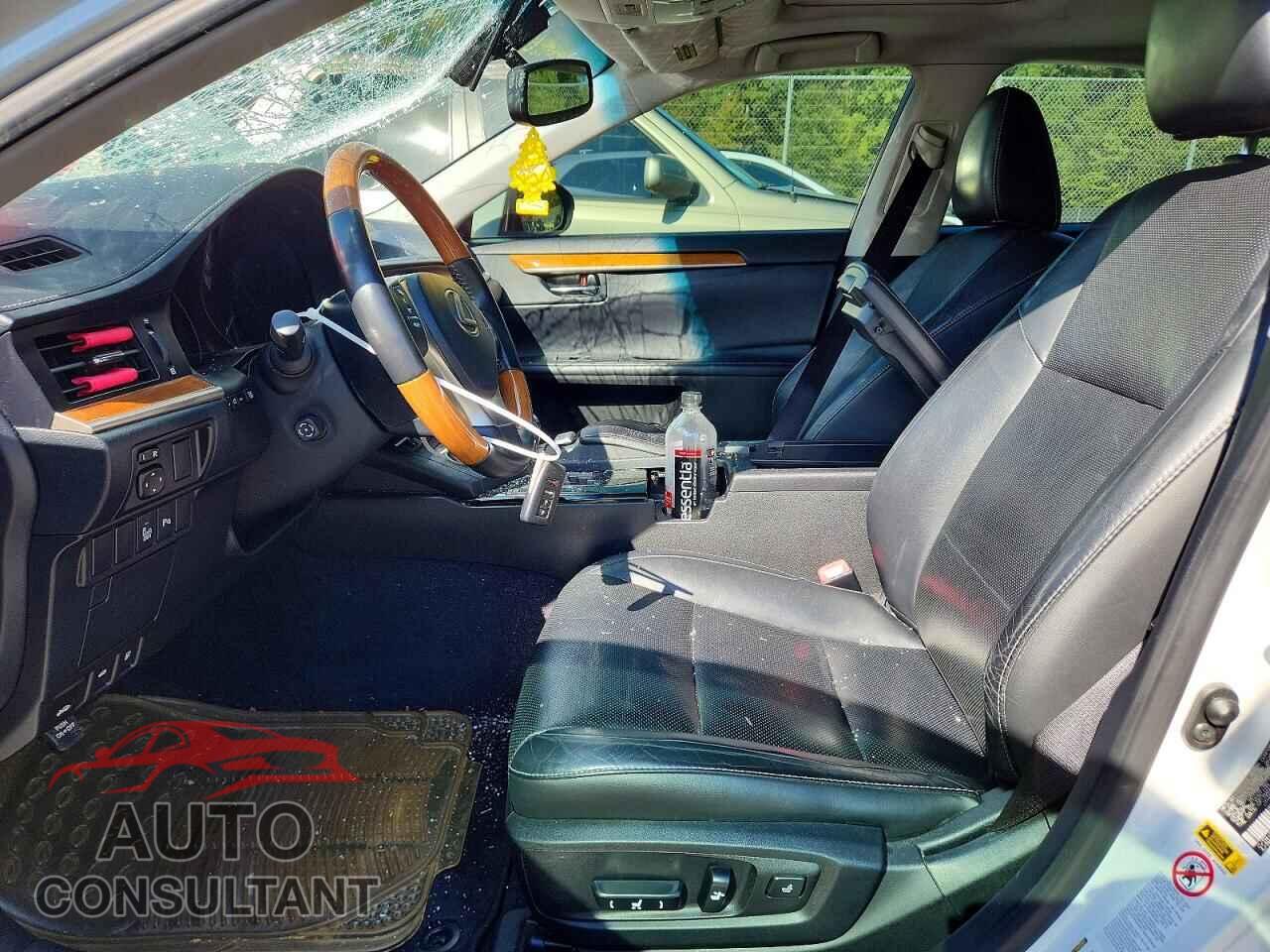 LEXUS ES300 2015 - JTHBW1GG1F2089945