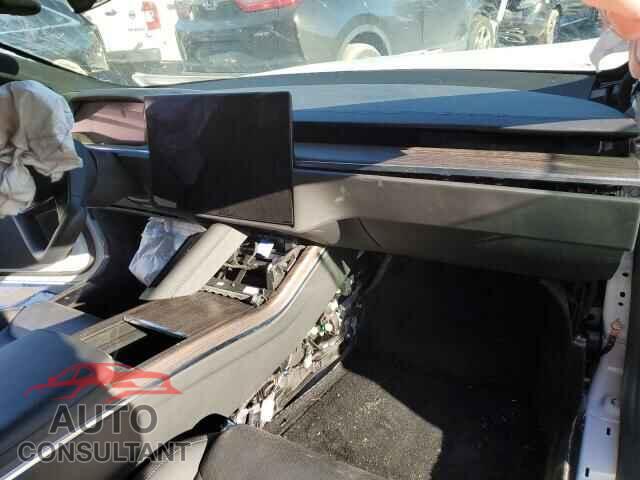TESLA MODEL S 2022 - 5YJSA1E50NF471509