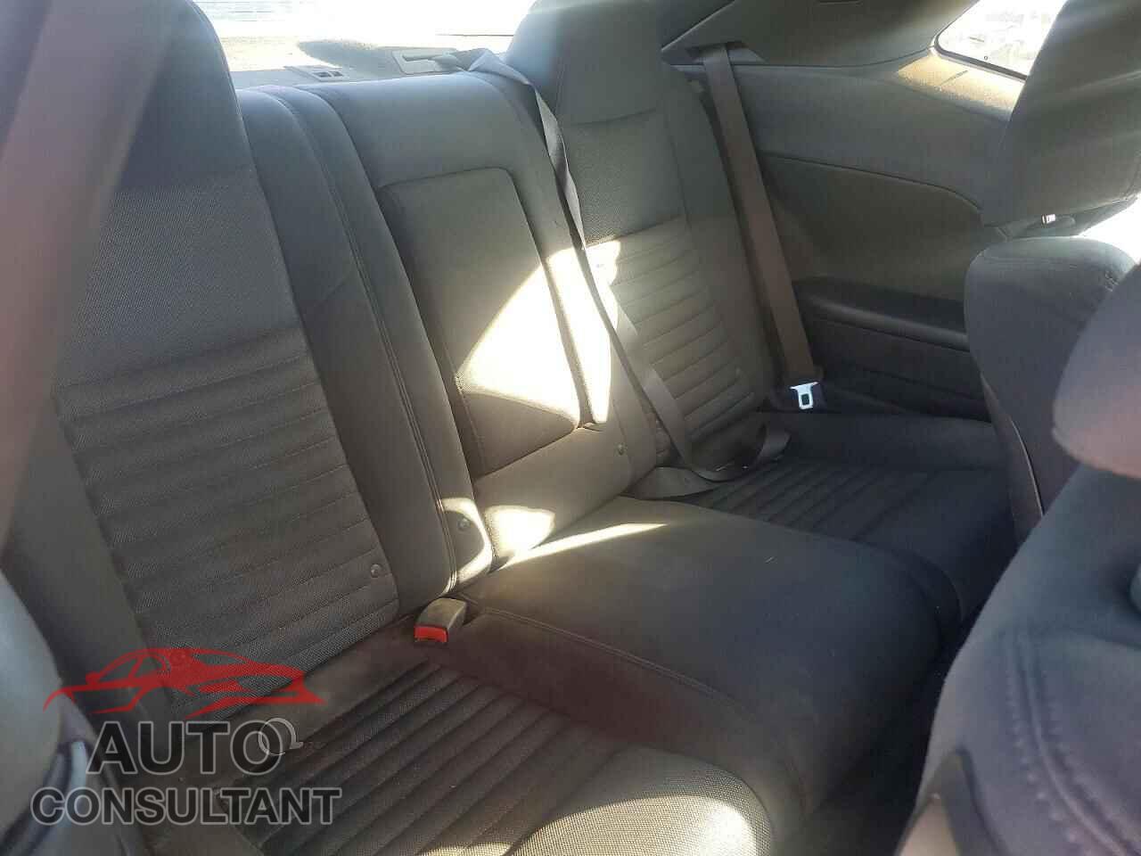 DODGE CHALLENGER 2013 - 2C3CDYAG2DH737170